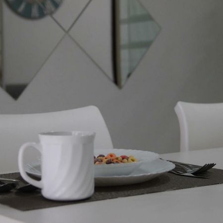 Smdc Wind Residences Tagaytay With Balcony 19Th Floor Tagaytay City Ngoại thất bức ảnh