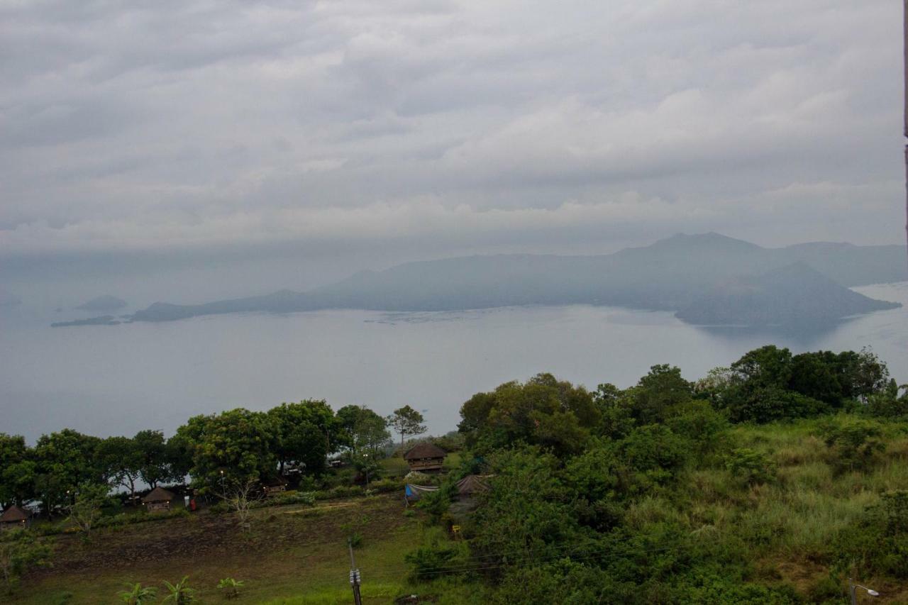 Smdc Wind Residences Tagaytay With Balcony 19Th Floor Tagaytay City Ngoại thất bức ảnh