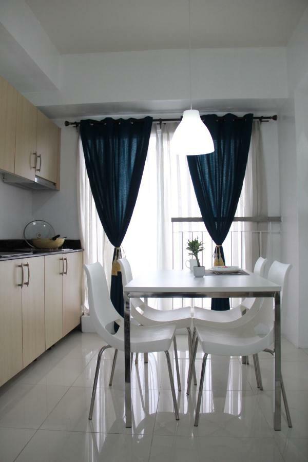 Smdc Wind Residences Tagaytay With Balcony 19Th Floor Tagaytay City Ngoại thất bức ảnh